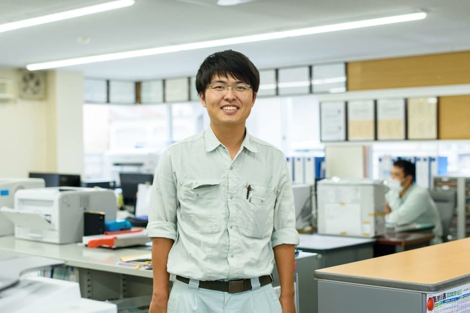 北陸フジクリーン男性 インタビュー写真